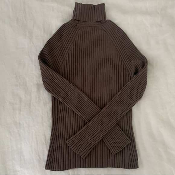 Wolford Merino Wool Turtleneck Ribbed Sweater - Picture 2 of 13